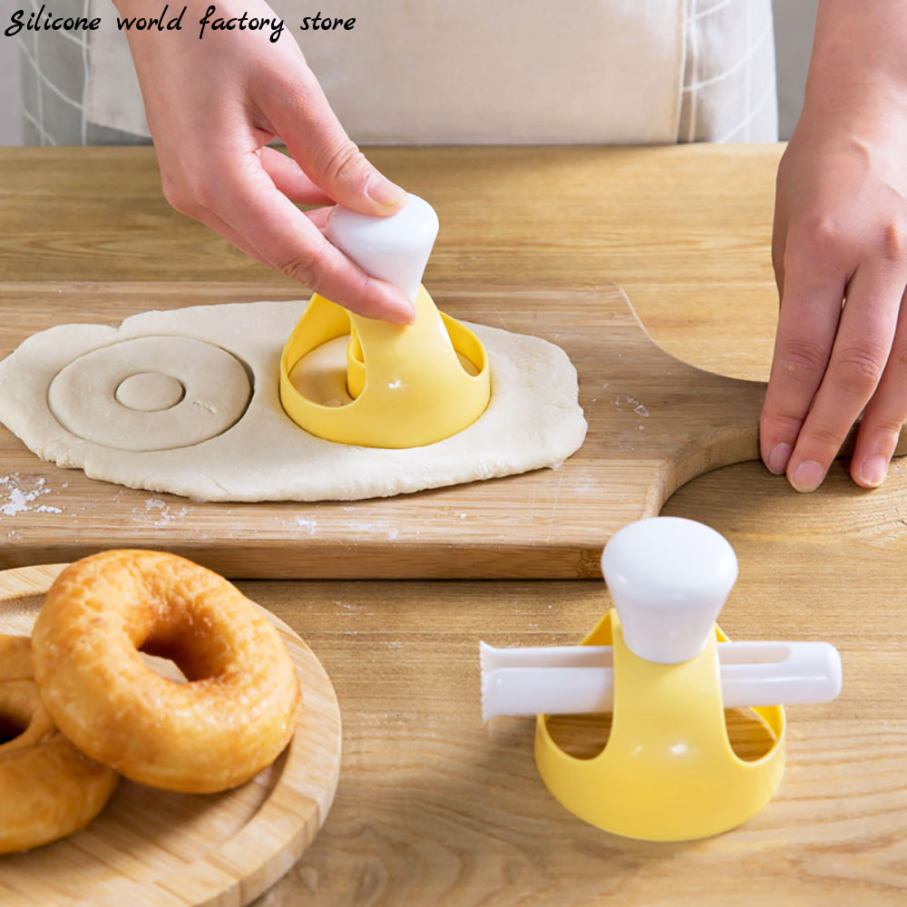 Donut Mold Silicone - Ốp Thế Giới Món Tráng Miệng
